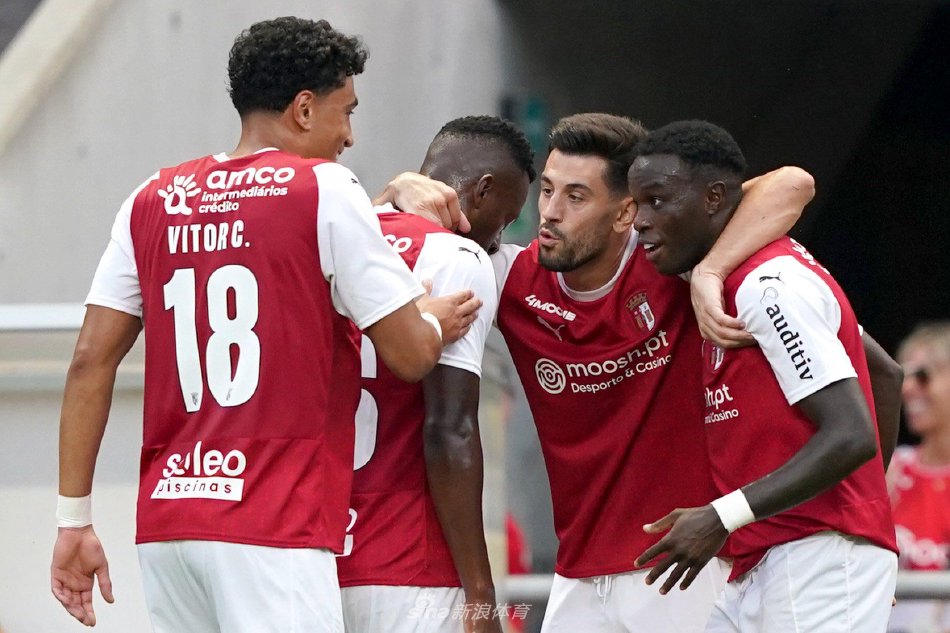 据场上主动 据场上主动