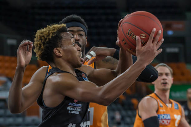 都不看好这 都不看好这